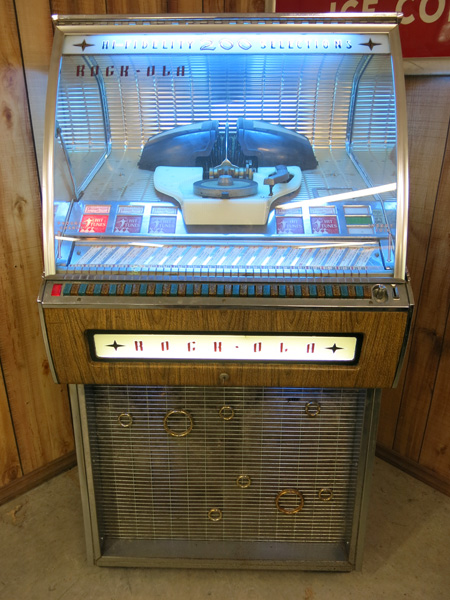 antique jukeboxes for sale